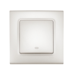 Кръстат ключ сх. 7 Viko Linnera Life, перлено бяло