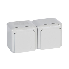 Двоен контакт шуко с капак за открит монтаж Legrand Forix IP44, сив