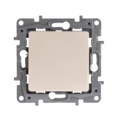 Механизъм празен модул Legrand Niloé, крем