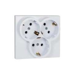 Троен контакт шуко Atra Класик 7, бял